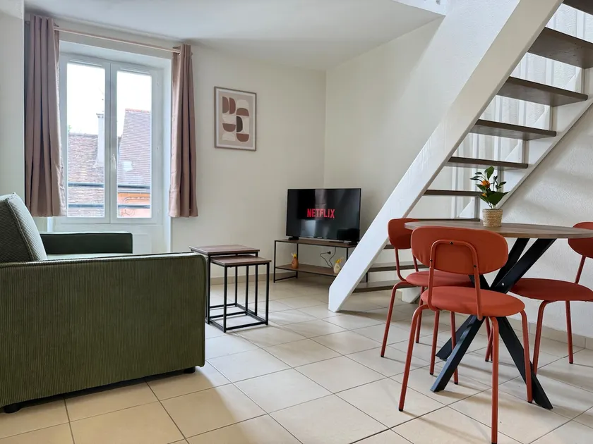 Cozy duplex in the city center - Image 1