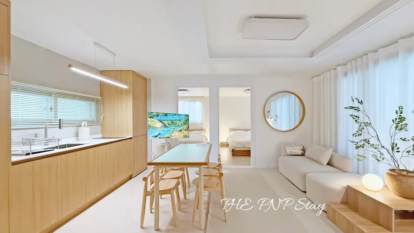 [Special Offer] People & Place:DMC｜Spacious and cozy 1st floor stylish accommodation｜Hongdae·Seoul Station·Myeong-dong - Image 1