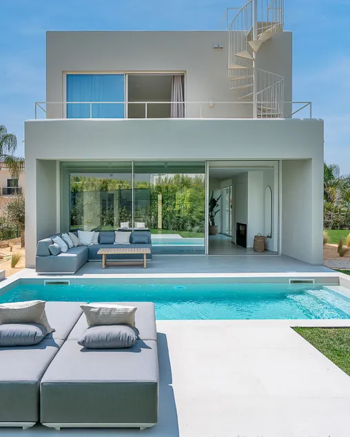 New Villa - Rooftop Jacuzzi & Sunset Views - Image 1