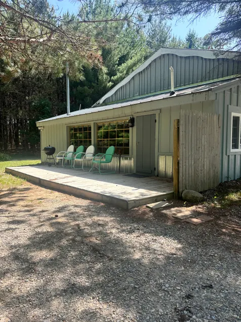 Hidden Pines Cabin - Image 1