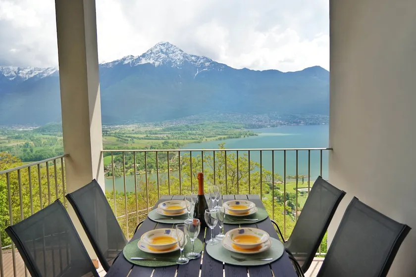 Lovely Escape - Terrazza Vista Lago - Image 1