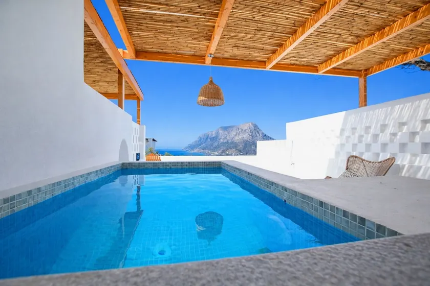 Sea View Loft Suite with Private Plunge Pool - Image 1