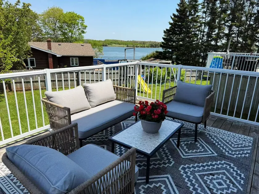 Tranquil Riverside Abode - Image 1