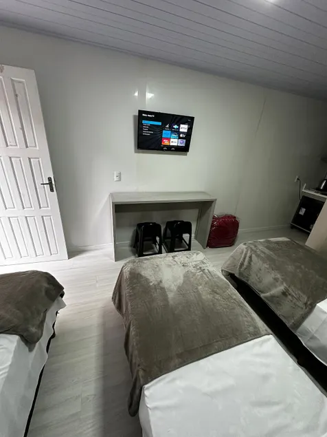 Lux 6 Loft (Close to the stadium) - Image 1