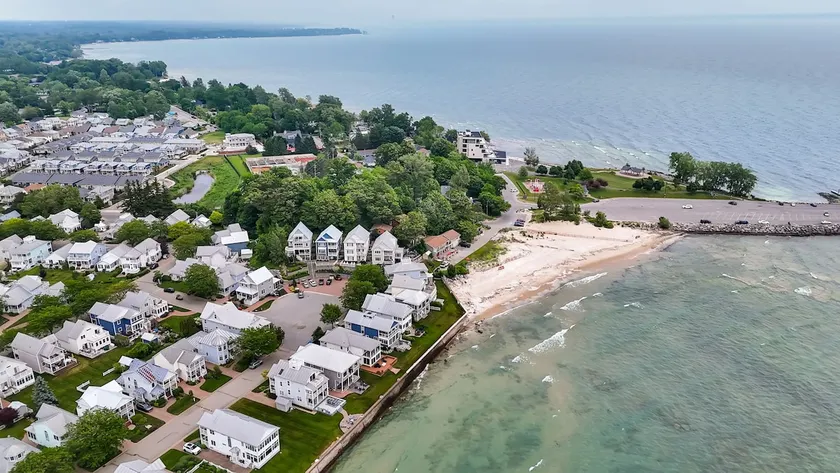 Waterfront 2BR Unit | Private Beach! - Image 1