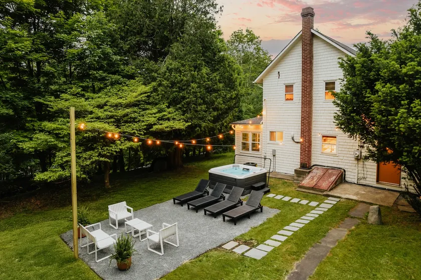 Roebling House • 1850s Cabin • Hot Tub • Fire Pit - Image 1