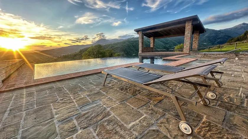 Romantic stay, where Tuscany meets the sky! - Image 1