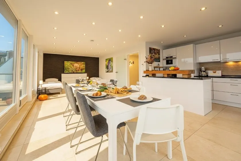have-a-nice-Stay - Penthouse I Innenstadt I wenige Minuten zum Bahnhof I riesige Dachterrasse - Image 1