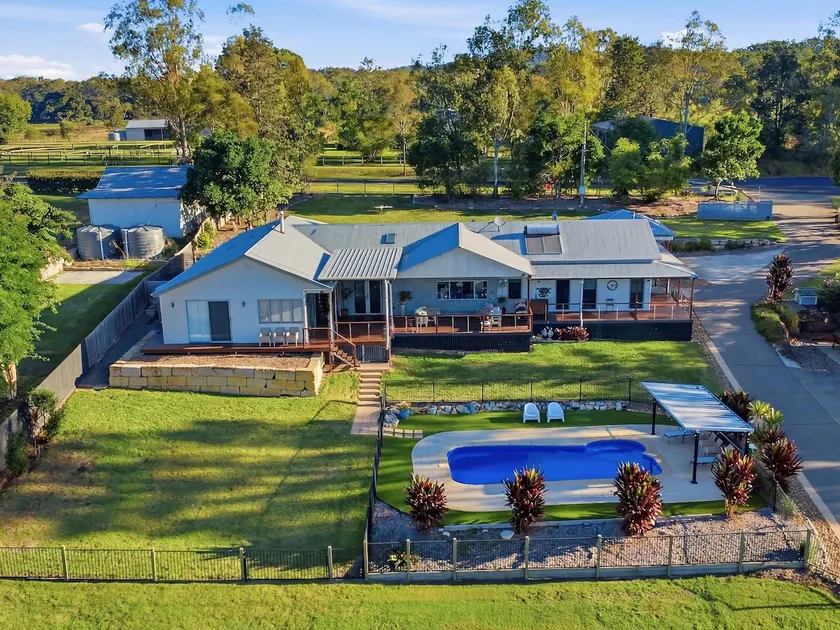 Riverbend Ranch: Tamborine Valley Views - Image 1