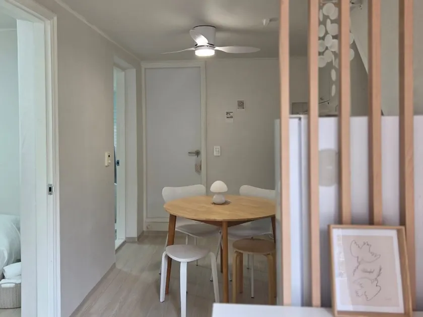 15 minutes from Cheonho Station/2 rooms on the 1st floor/2 queen beds/Jamsil/KSPO/Rodeo Street/Olympic Park/Asan Hospital/Lotte Tower - Image 1