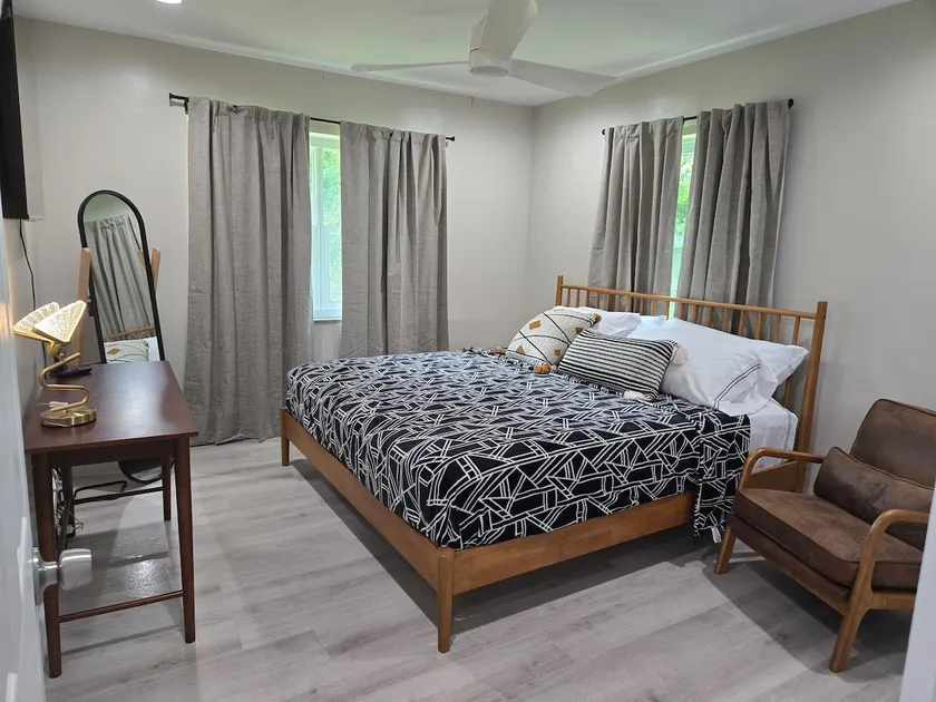 3Bdrm ranch home w/country charm - Image 1