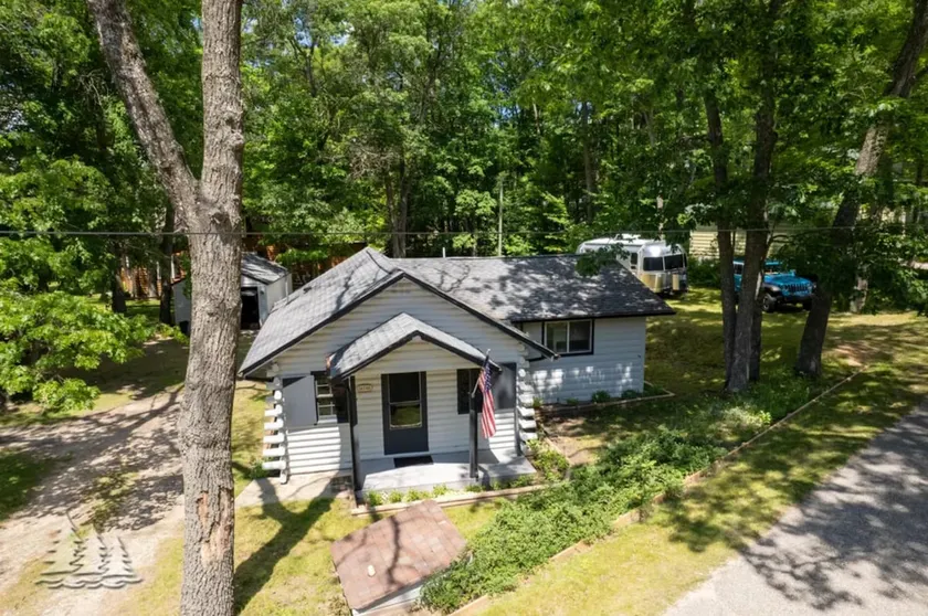 Big Bear Cabin + Beach Access - Image 1