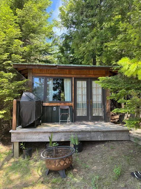 Scotchman Peak Wilderness Cabins - Image 1