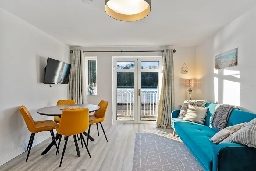 2 Rushbrooke Hotel Apartments Cobh County Cork - Image 1