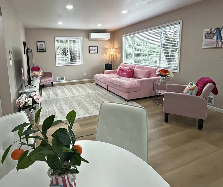 Pretty in Pink in Bismarck | 2 King BR 2 BA - Image 1