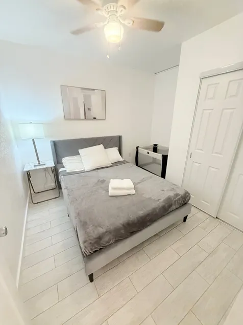 Family 2BR Retreat Near Beaches - Image 1