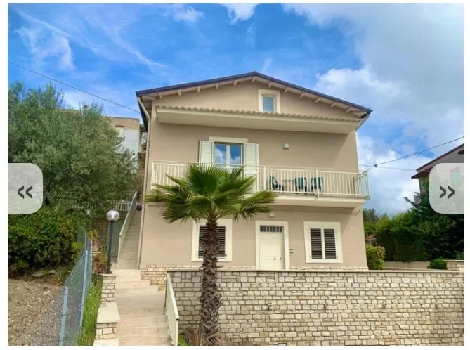 Annunziata Superior Villa, terrace, private parking - Image 1