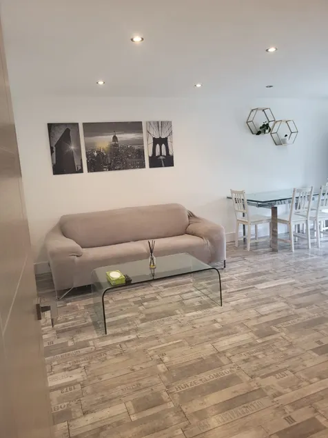 Convenient city Apartment - Image 1