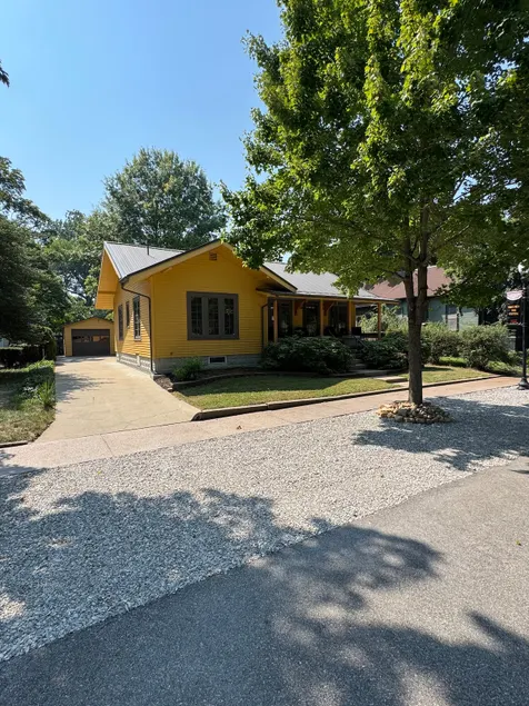 The Yellow House - Image 1