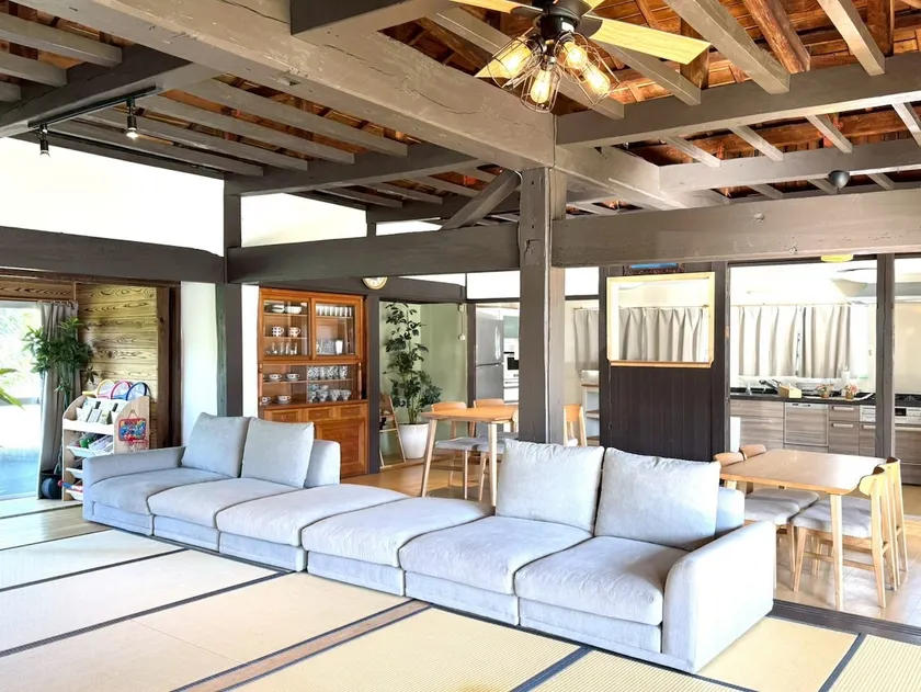 With friends and family! Large old house near the sea | Relaxing stay, pets welcome! You can also have a BBQ. Maximum capacity: 16 people　 - Image 1