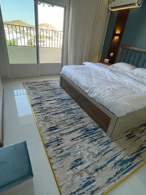 Apartment with a view from the 6th floor and a balcony with a swing, and there is Wi-Fi. - Image 1