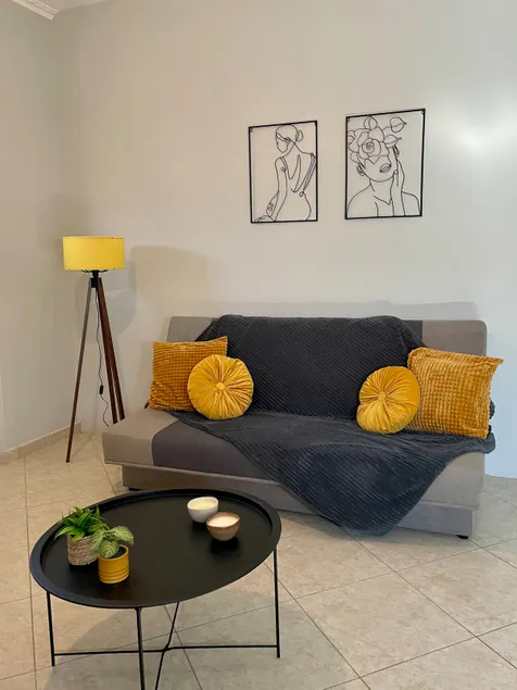 B-22 apartment - Image 1