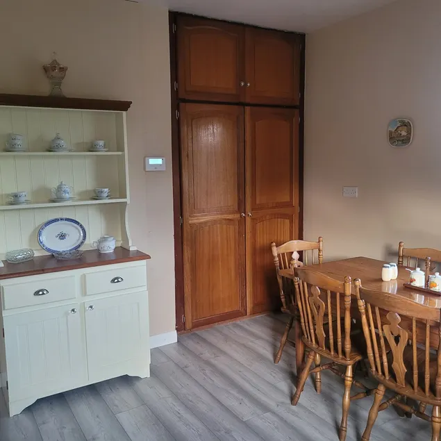 Country Cottage by river near Killarney, Tralee - Image 1