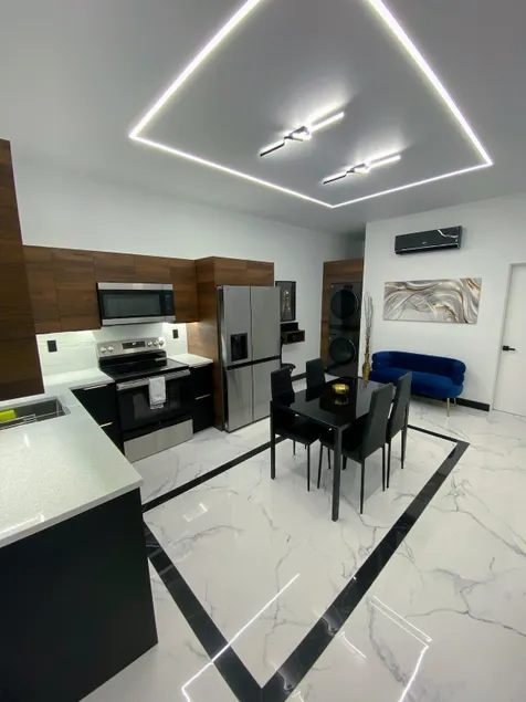 Beautiful modern luxurious house, arcade pac-man - Image 1