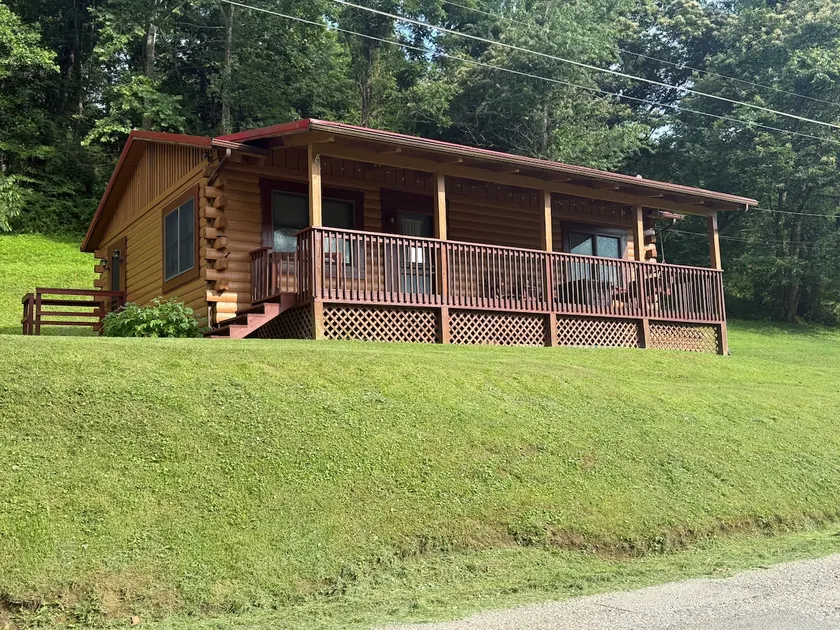 Elk River Trail Retreat - Image 1