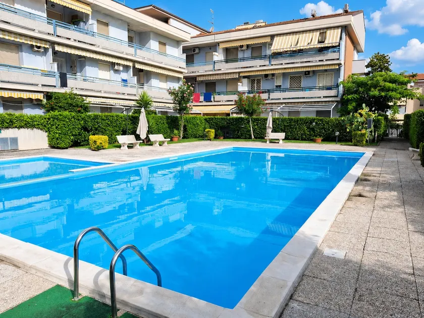 Holihome Salmiro - Image 1