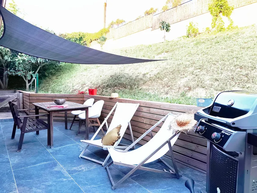 Barcelona surrounded by nature in Safaja 2 / BBQ - Image 1