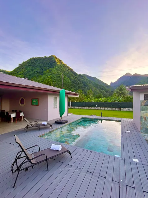 Villa Hanivai, Private Pool, River – Teahupo’o - Image 1