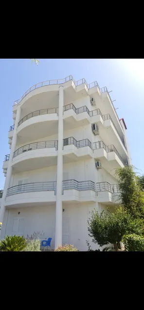 Vila LALA - Image 1