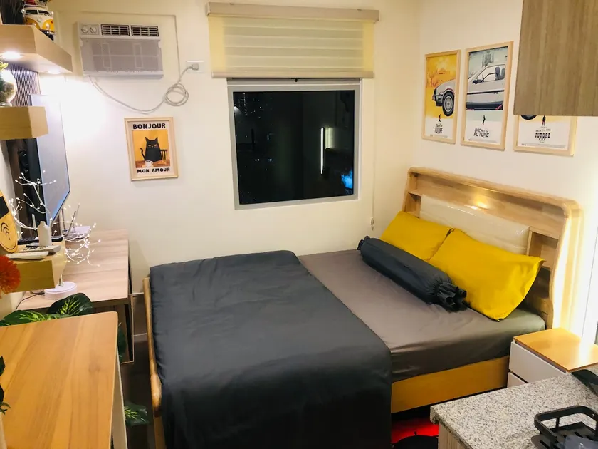 Dos Staycation Urban Deca Cubao - Image 1