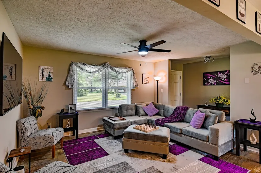 Karen's Cozy Ranch - Image 1