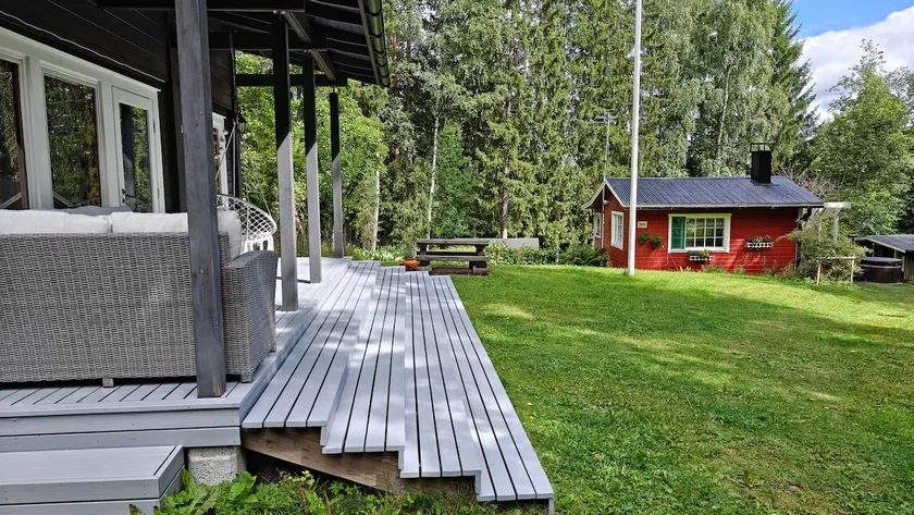 Three cozy cottages, sauna and big yard all included for up to 8 persons - Image 1