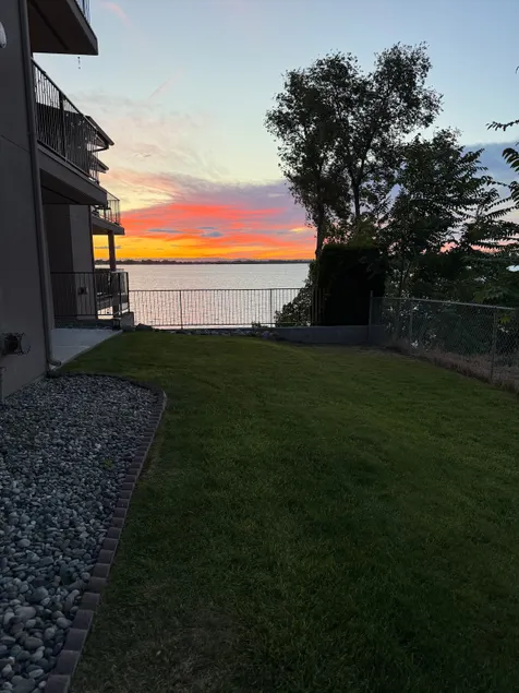 It's a Lake Vibe - Image 1