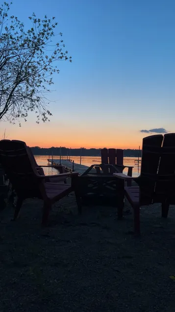 Cozy Coon Lake Cabin — 30 Mins from Minneapolis - Image 1