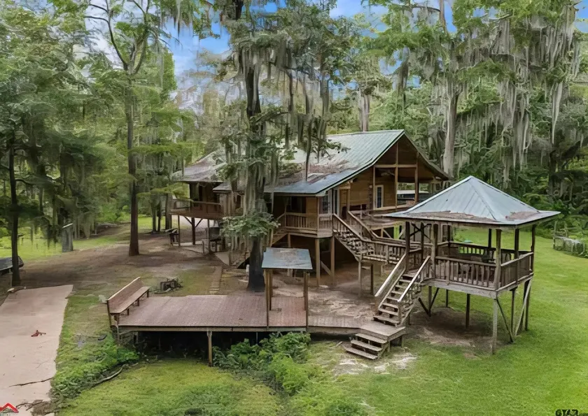 Spanish Moss Lodge on Caddo Lake/Boat Ramp/Parking - Image 1