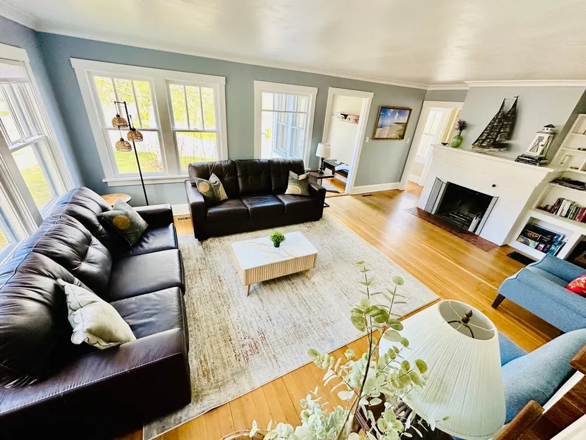 Top Location, Walkable in the heart of Bayfield! - Image 1