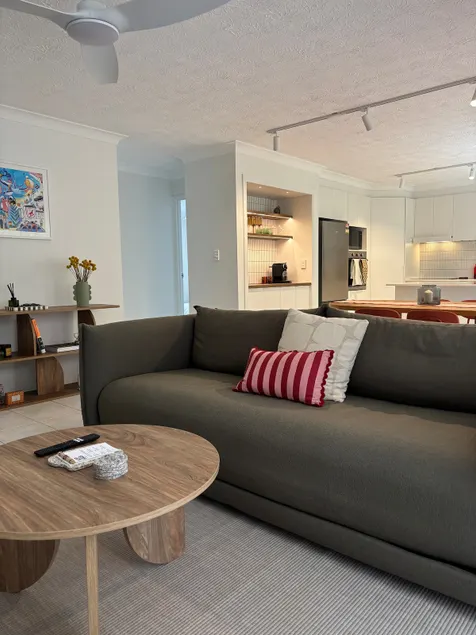 Kip Haus - Image 1