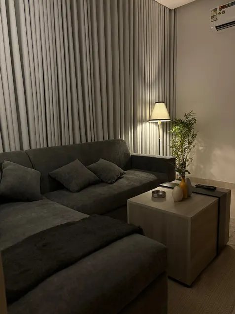 Modern Room and Lounge | Self Check-in | Perfect Location - Image 1