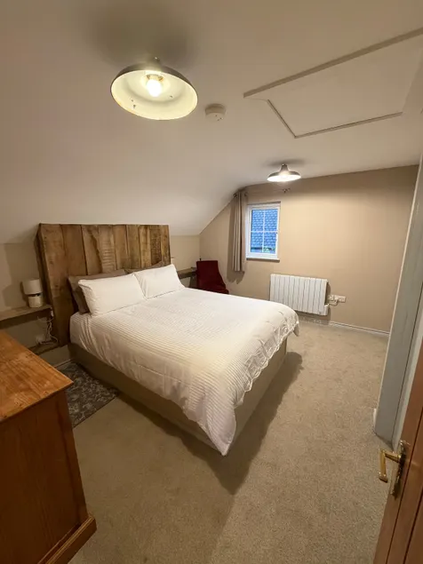 The Hilltop Hideaway - Image 1