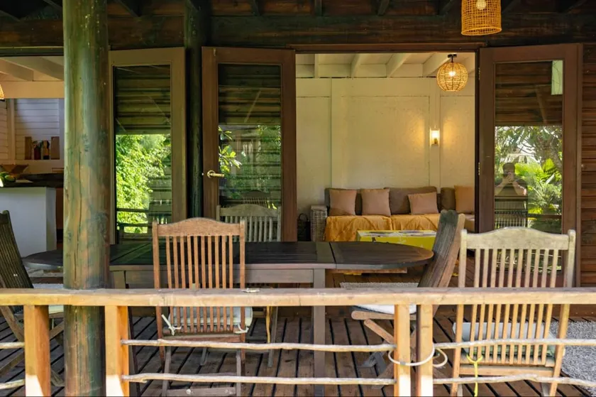Temae Chalets - Image 1
