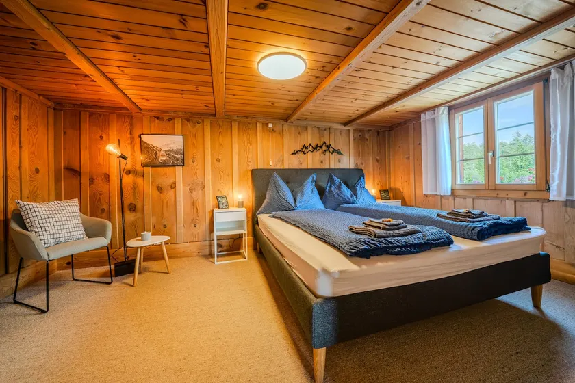 Mountain View near Brienz with Hot Tub & free parking - Image 1