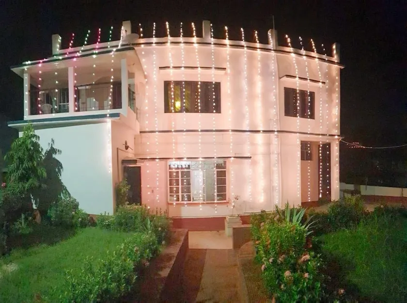 Roy Kutir Homestay- Near Sonajhuri Haat - Image 1