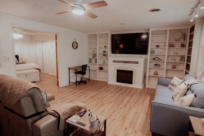 The Rustic Hideaway - Image 1