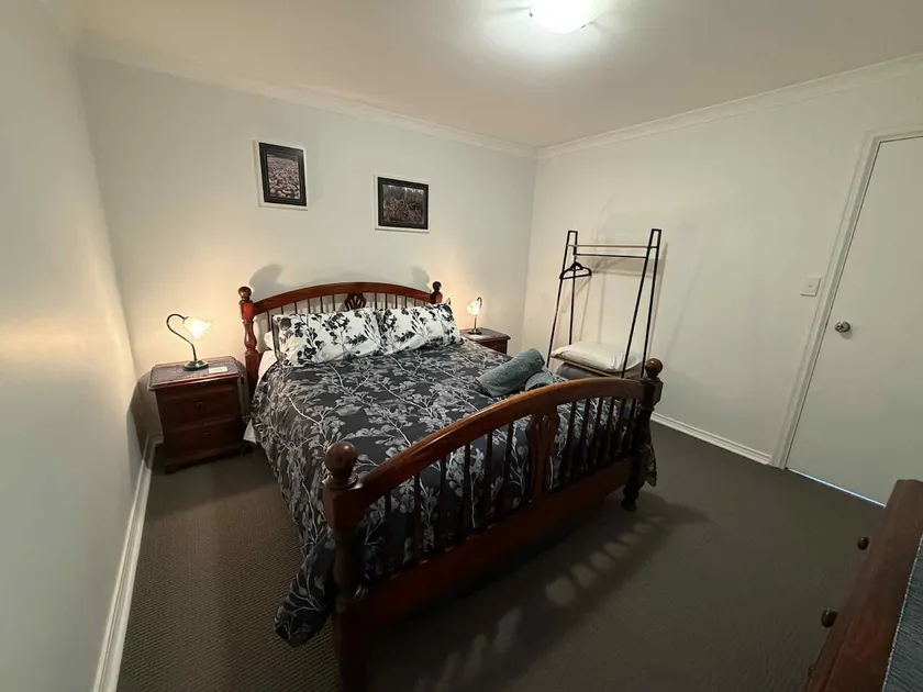 Silverdale Ridge - Image 1