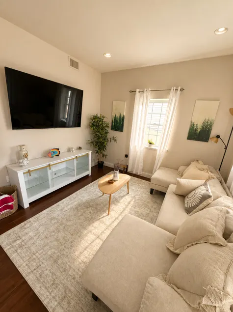Spacious apt - Walk to the Beach* 2x Parkings - Image 1