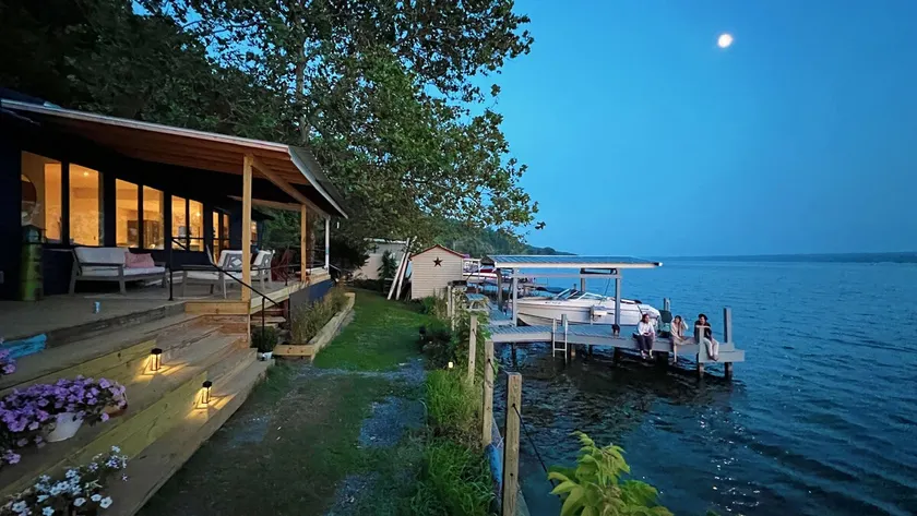 Lakefront Cottage in Aurora, NY - Image 1